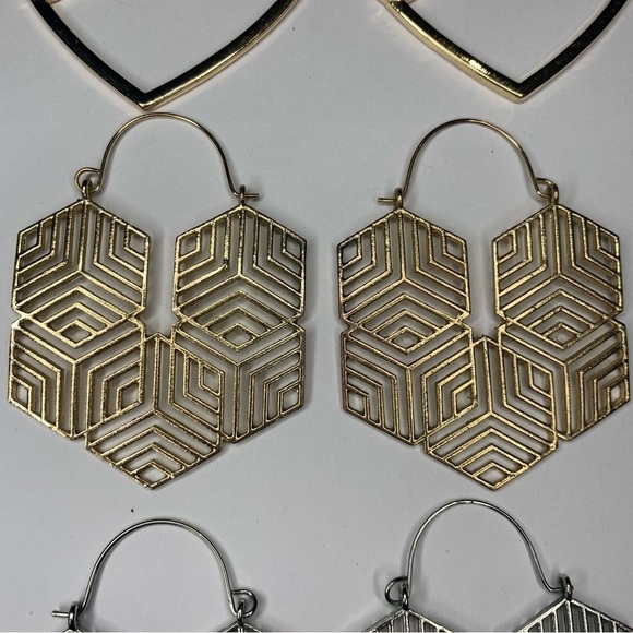 Z) Bundle of 3 fashion earrings - Picture 5 of 6